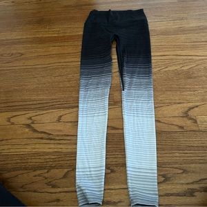 KDeer Full Length signature stripe leggings, high waisted, like new condition,